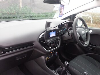 Used Ford Fiesta 2018 for sale - 52796387: Photo