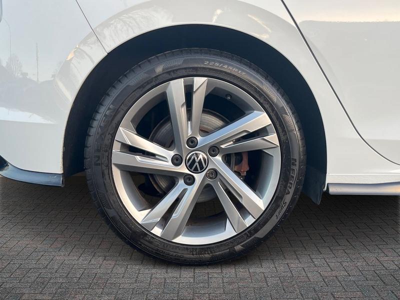 Used Volkswagen Golf 2023 for sale - 76835551: Photo 10