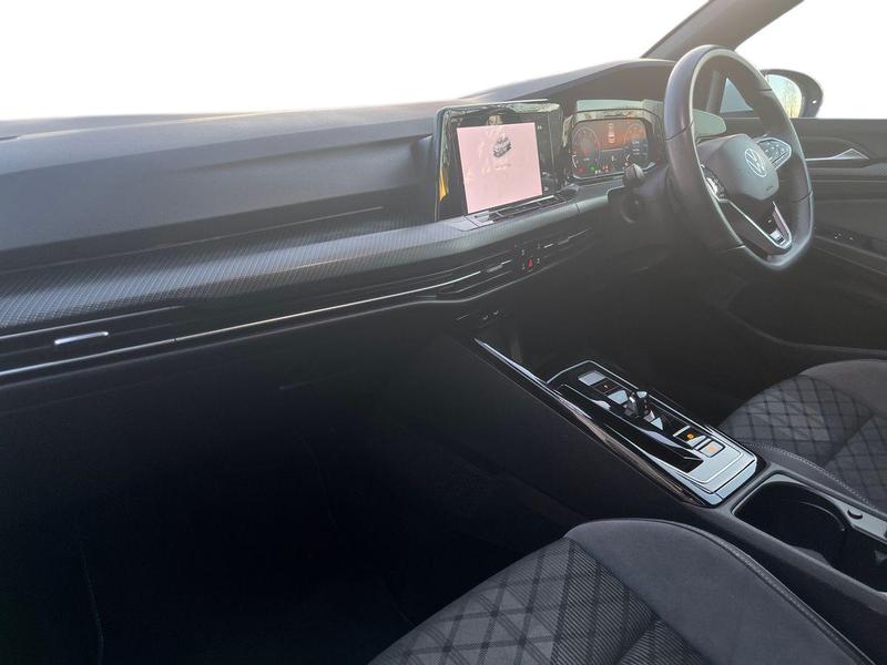 Used Volkswagen Golf 2023 for sale - 76835551: Photo 16