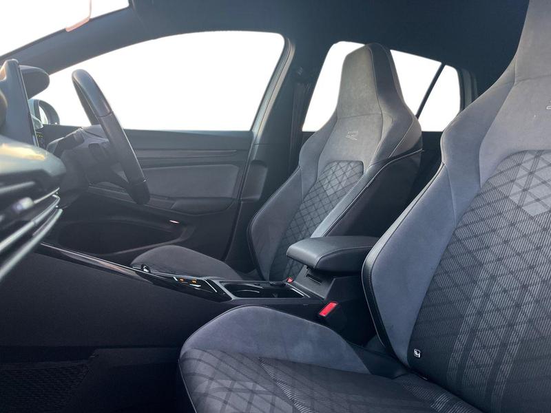 Used Volkswagen Golf 2023 for sale - 76835551: Photo 17