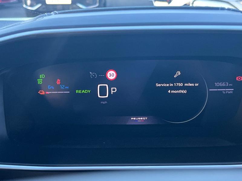 Used Peugeot E-2008 2024 for sale - 77165716: Photo 15