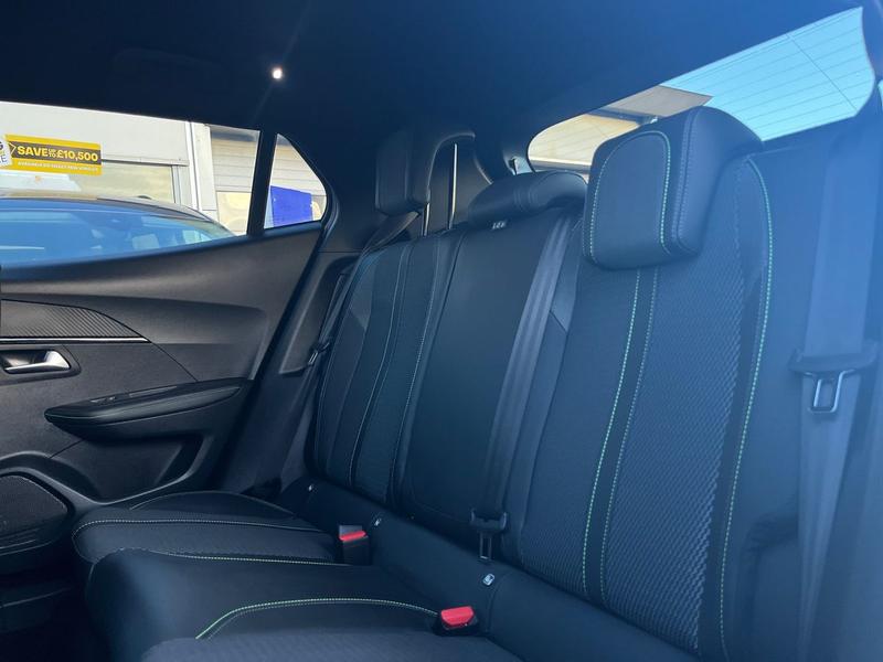 Used Peugeot E-2008 2024 for sale - 77165716: Photo 18