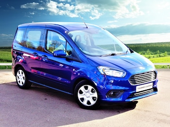 Used Ford Tourneo Courier undefined for sale - 55769483: Photo