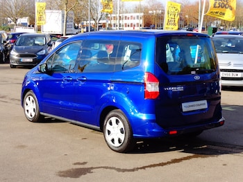 Used Ford Tourneo Courier undefined for sale - 55769483: Photo