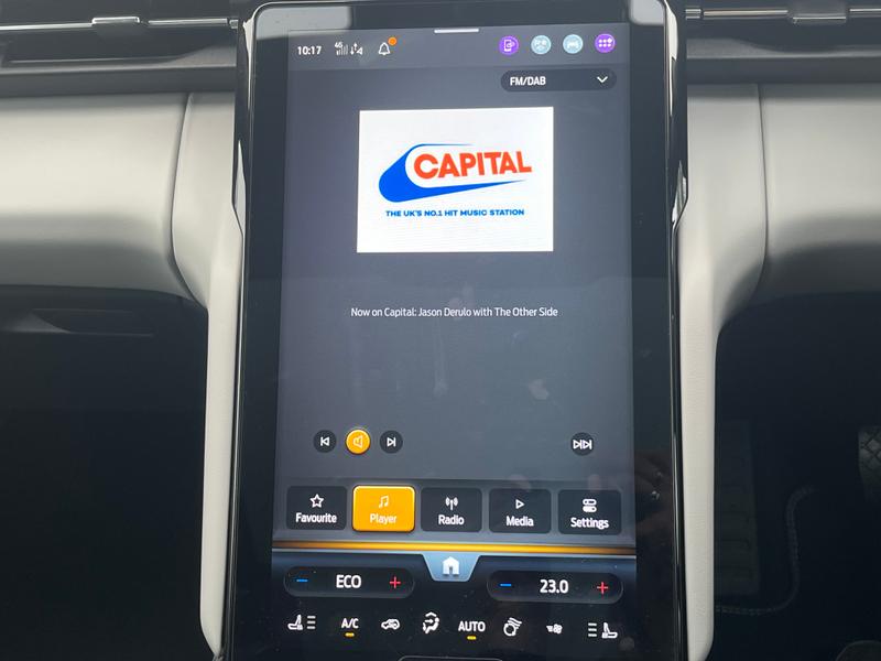 Used Ford Explorer 2025 for sale - 76835643: Photo 24