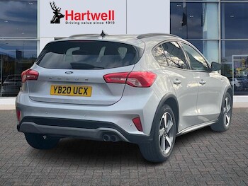 Used Ford Focus 2020 for sale - 77064003: Photo