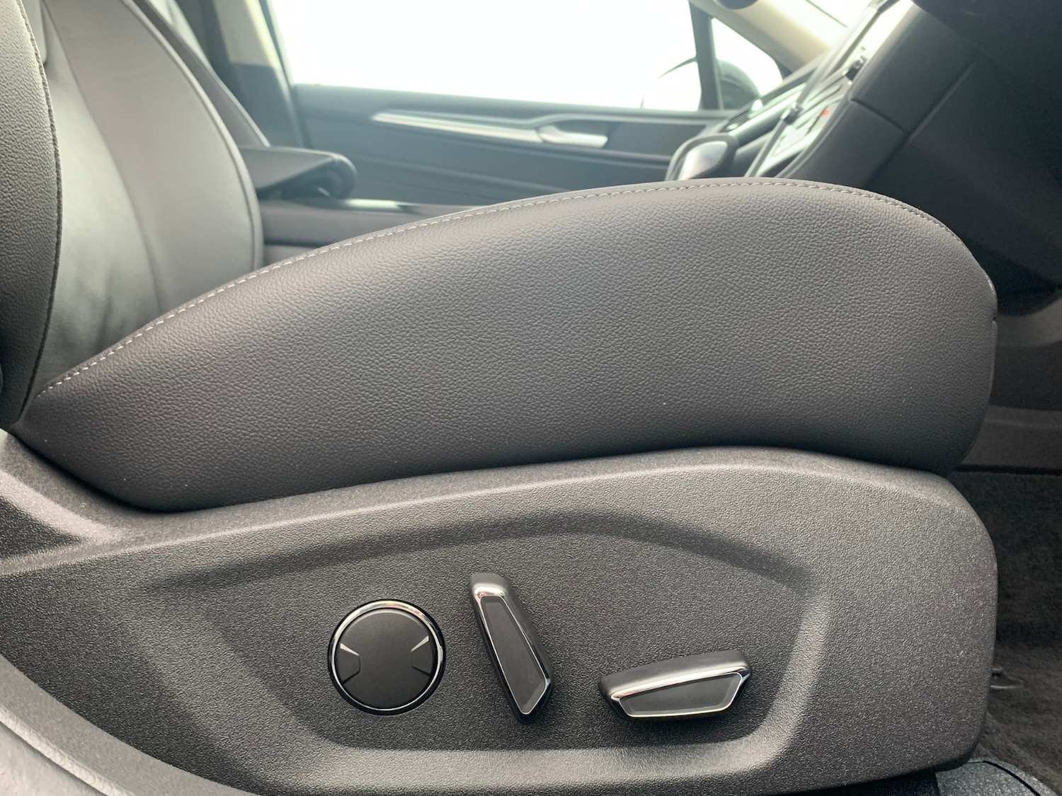 Used Ford Mondeo for sale - 55860369: Photo 6