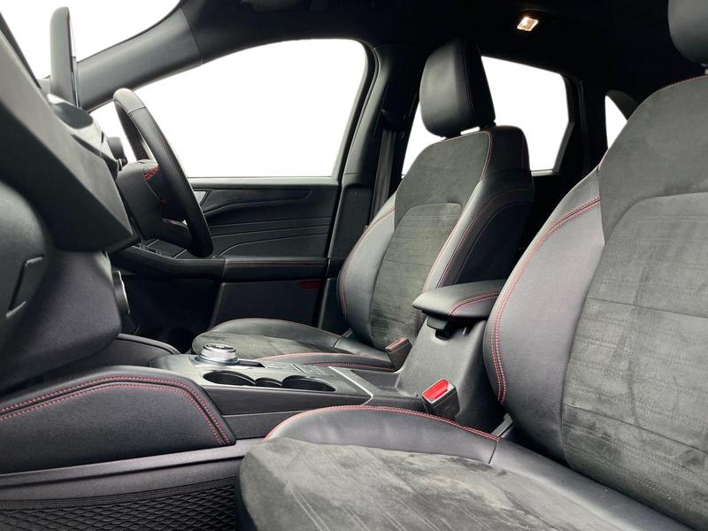 Used Ford Kuga 2023 for sale - 76835680: Photo 17