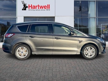 Used Ford S-Max 2022 for sale - 77025871: Photo