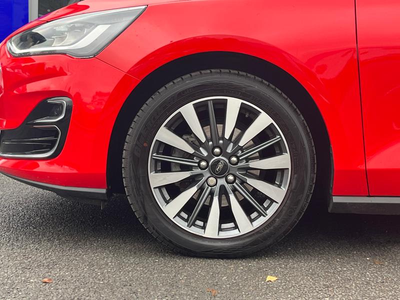 Used Ford Focus 2022 for sale - 76835492: Photo 11