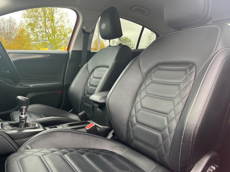 Used Ford Focus 2022 for sale - 76835492: Photo 14