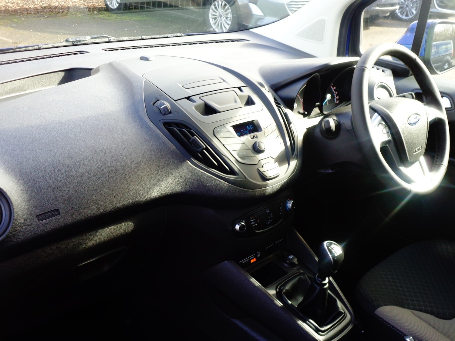 Used Ford Tourneo Courier for sale - 55131317: Photo 3