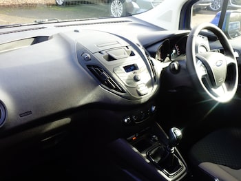 Used Ford Tourneo Courier undefined for sale - 55131317: Photo