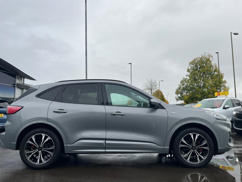 Used Ford Kuga 2022 for sale - 76835650: Photo 9