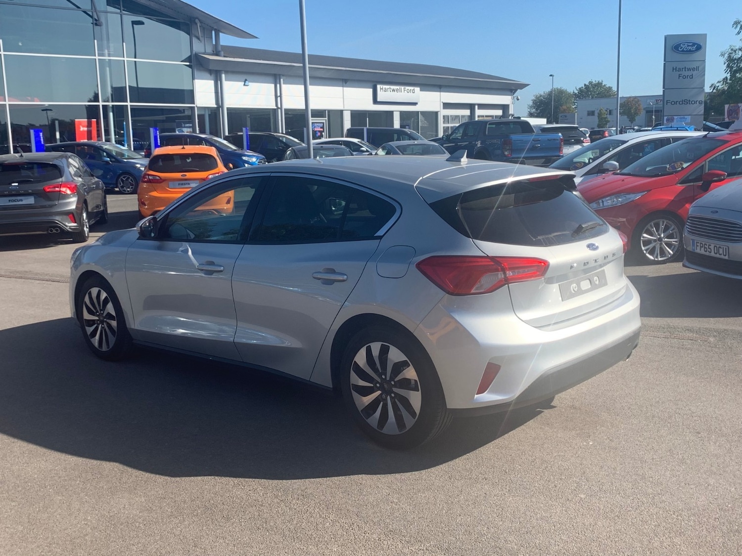 Used Ford Focus for sale - 54554888: Photo 2