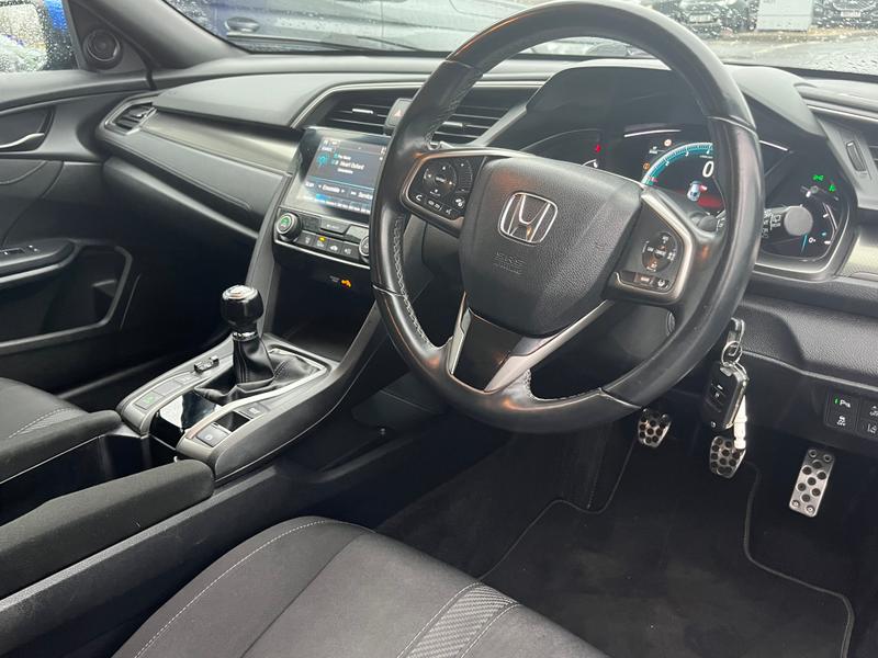 Used Honda Civic 2017 for sale - 76835698: Photo 12