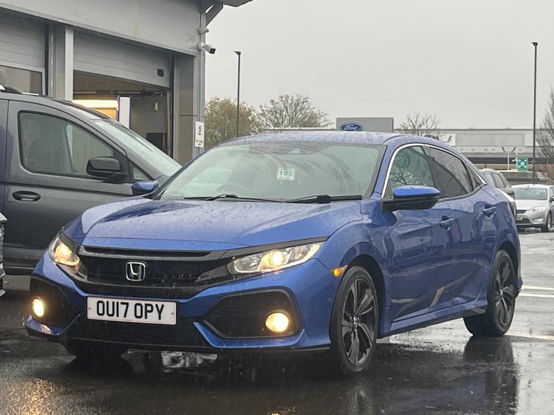 Used Honda Civic 2017 for sale - 76835698: Photo 4