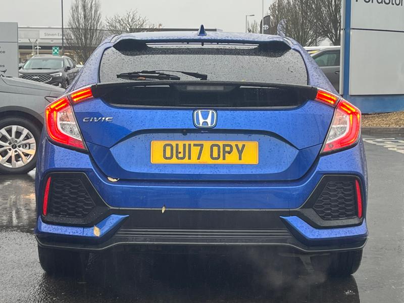 Used Honda Civic 2017 for sale - 76835698: Photo 8