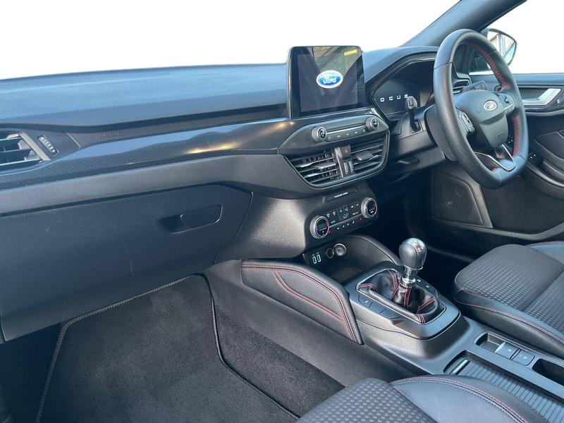 Used Ford Focus 2021 for sale - 76835480: Photo 16