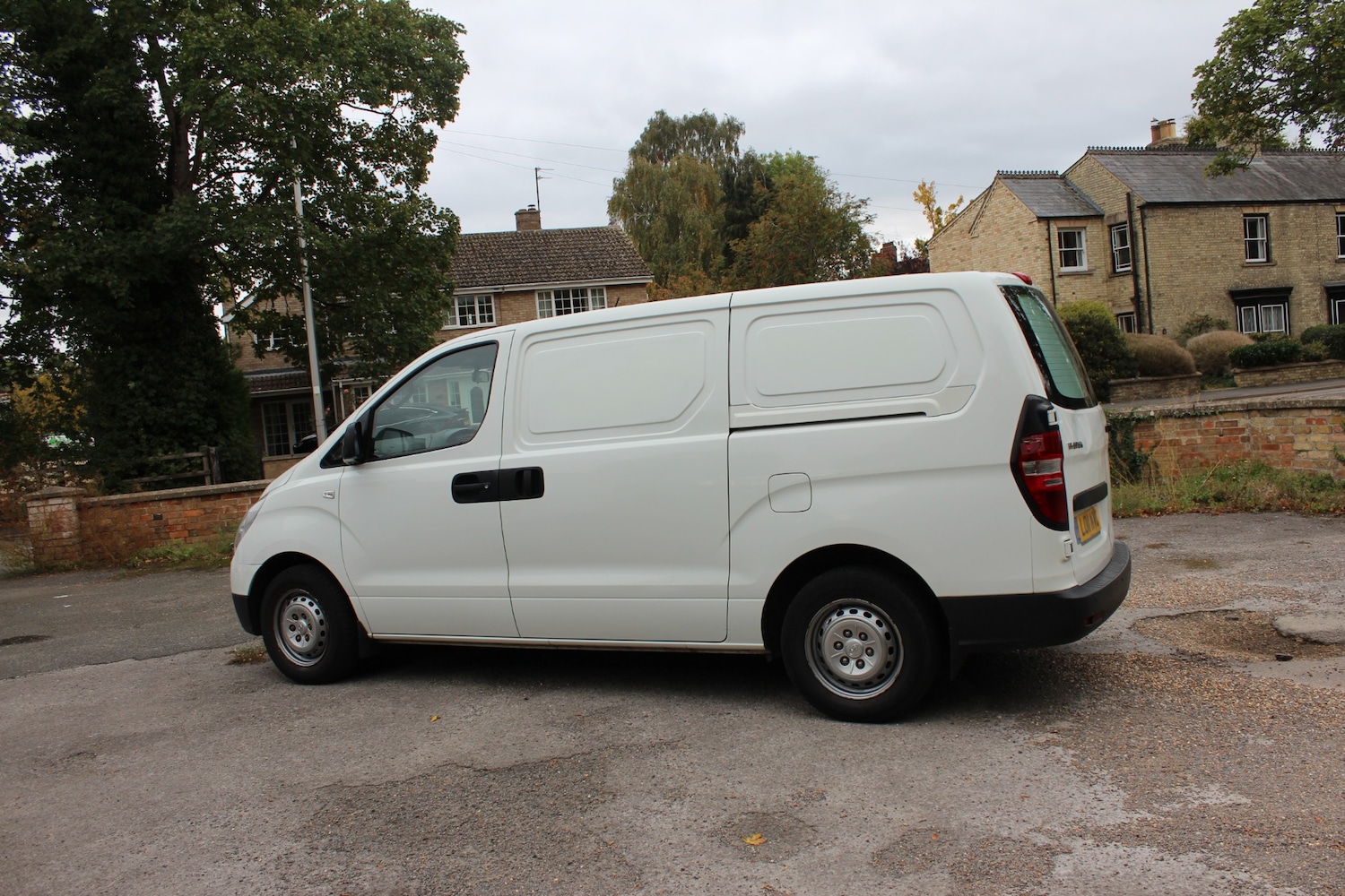 Used Hyundai Iload 2011 for sale - 76611189: Photo 11