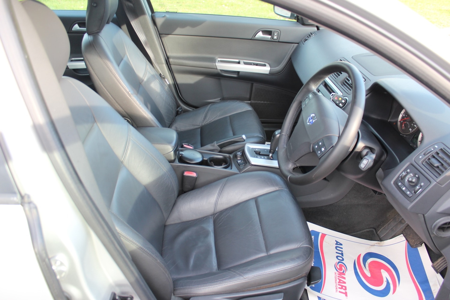 Used Volvo V50 2004 for sale - 78014946: Photo 27