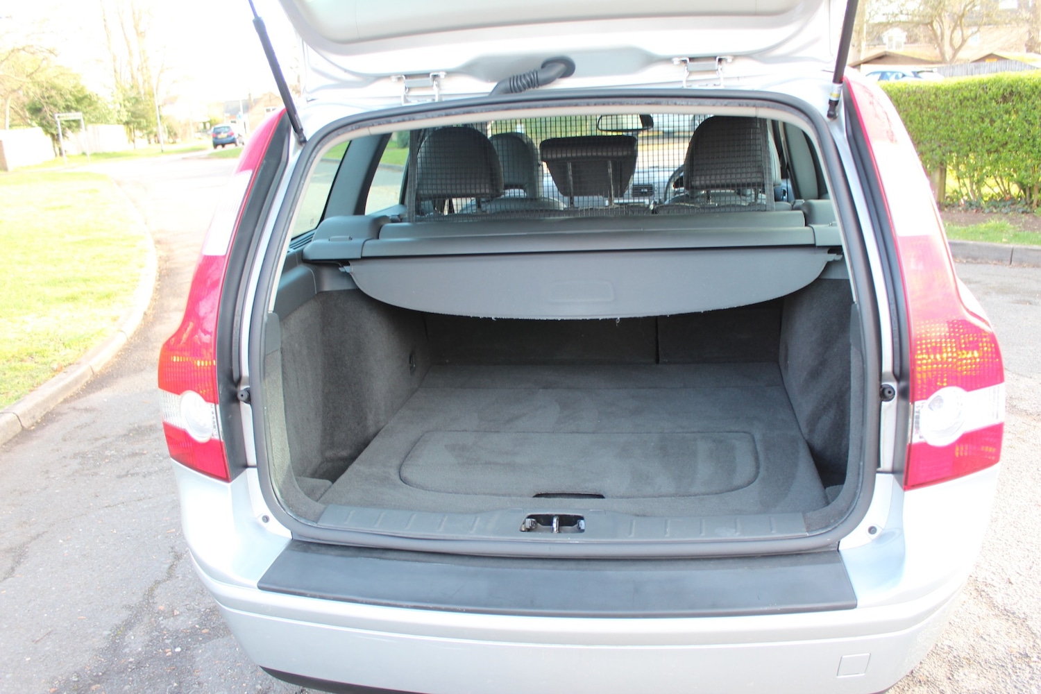 Used Volvo V50 2004 for sale - 78014946: Photo 33