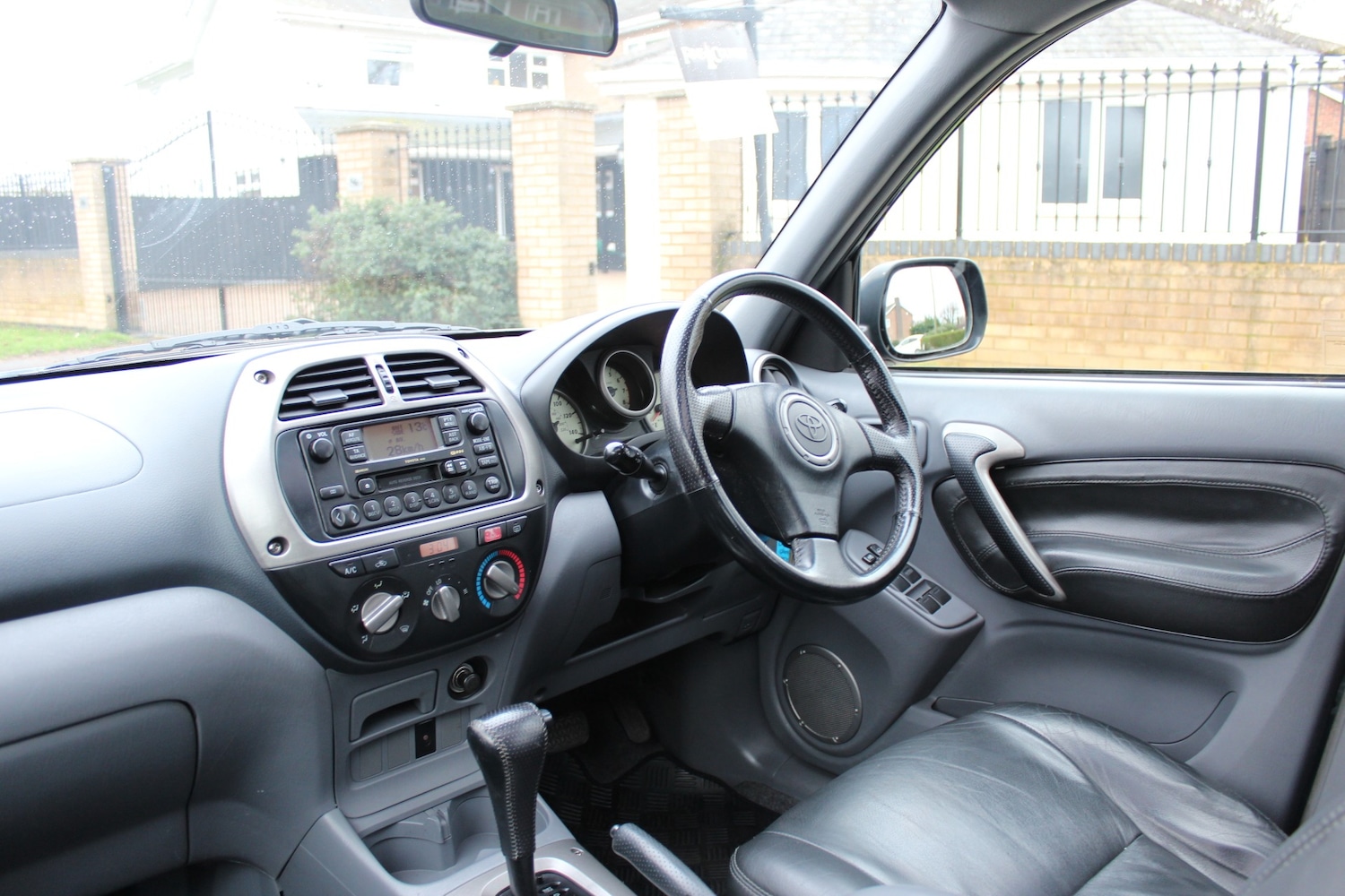 Used Toyota RAV4 2002 for sale - 77877642: Photo 25