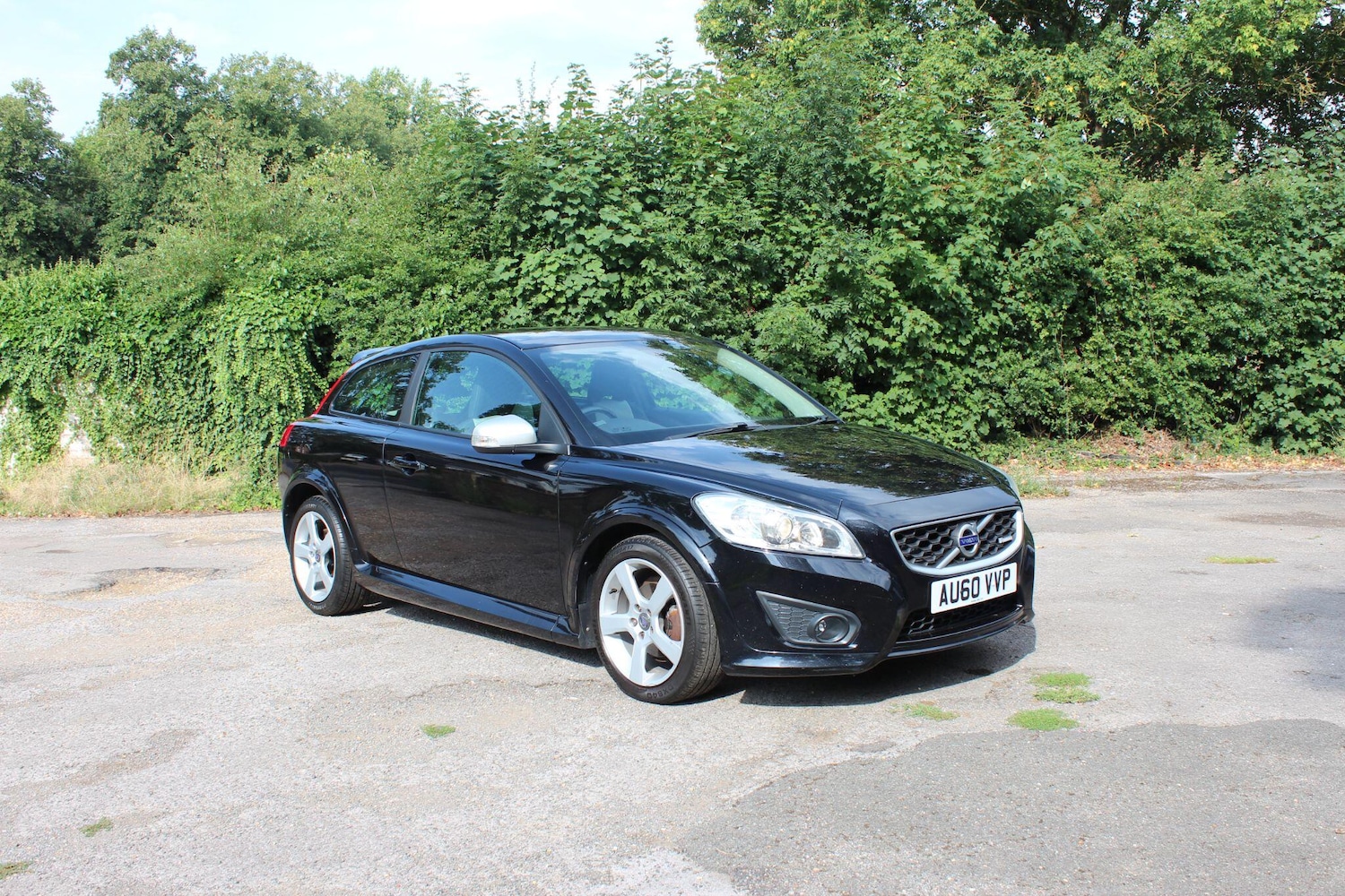 Used Volvo C30 2010 for sale - 76551994: Photo 1
