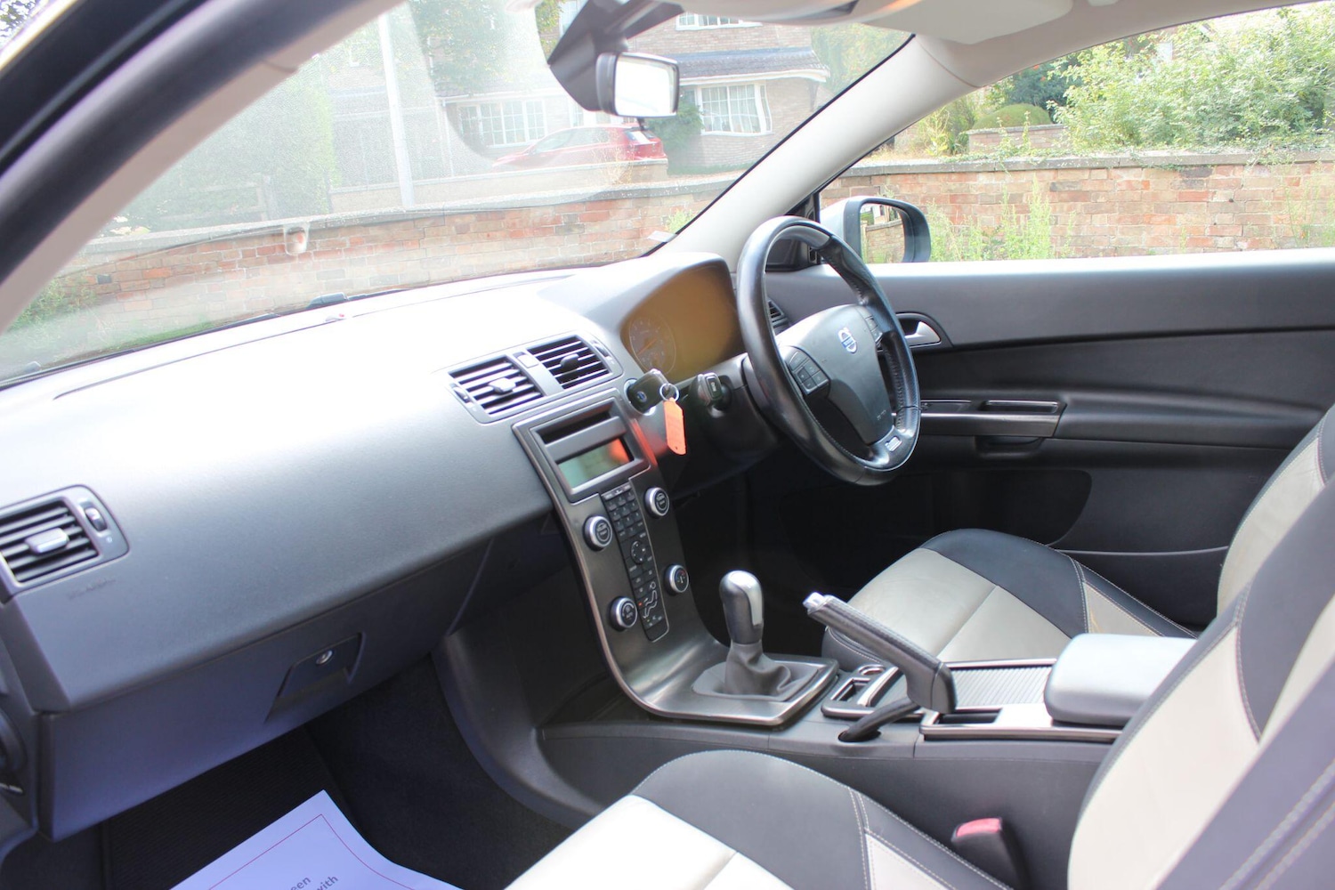 Used Volvo C30 2010 for sale - 76551994: Photo 26