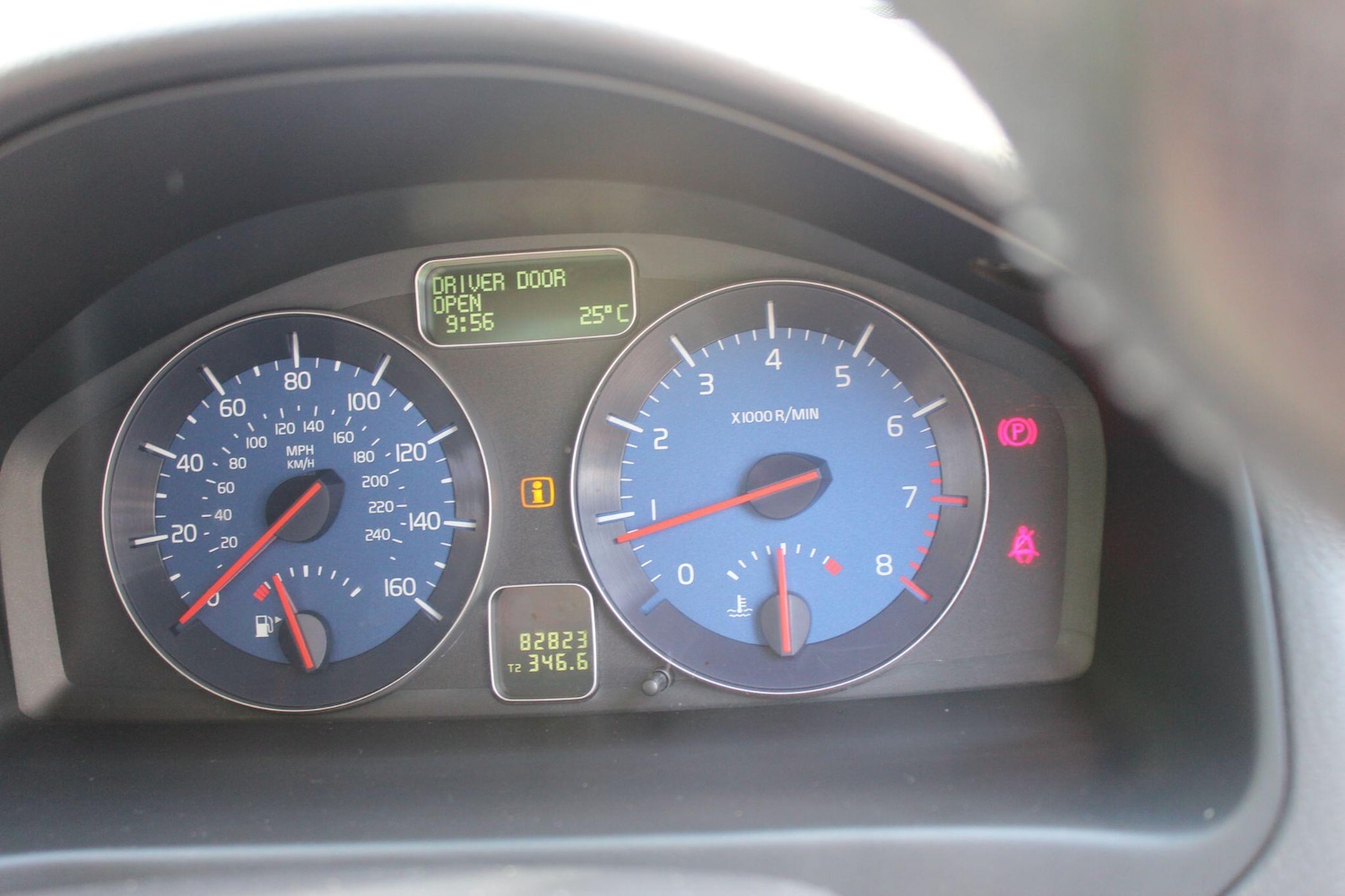 Used Volvo C30 2010 for sale - 76551994: Photo 30