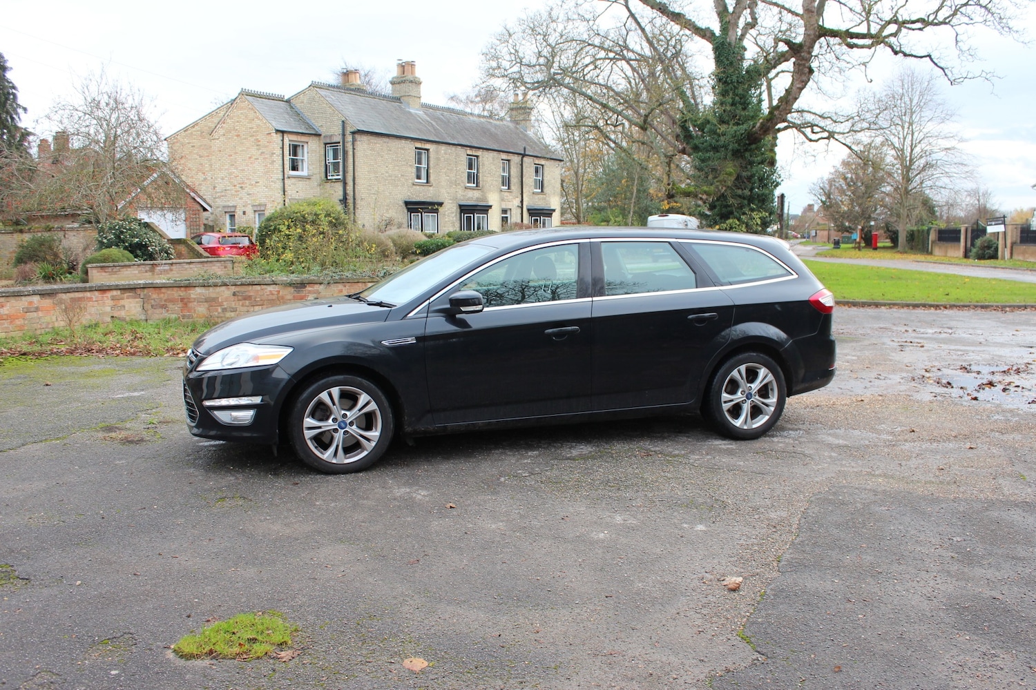 Used Ford Mondeo 2011 for sale - 76879625: Photo 9
