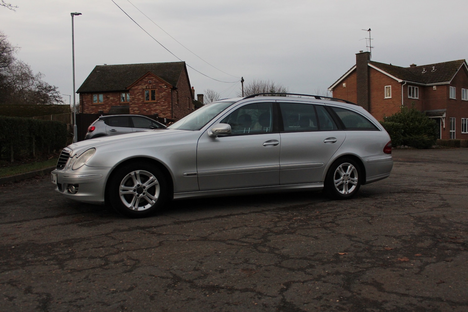 Used Mercedes-Benz E Class 2008 for sale - 77198498: Photo 10