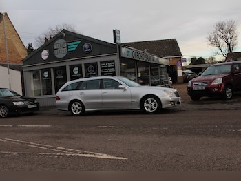 Used Mercedes-Benz E Class 2008 for sale - 77198498: Photo