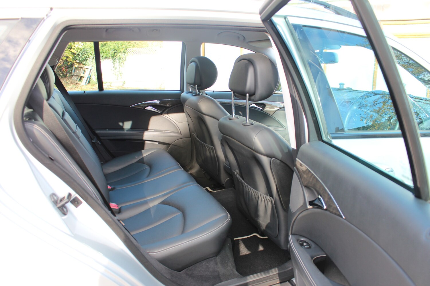Used Mercedes-Benz E Class 2009 for sale - 76566234: Photo 19