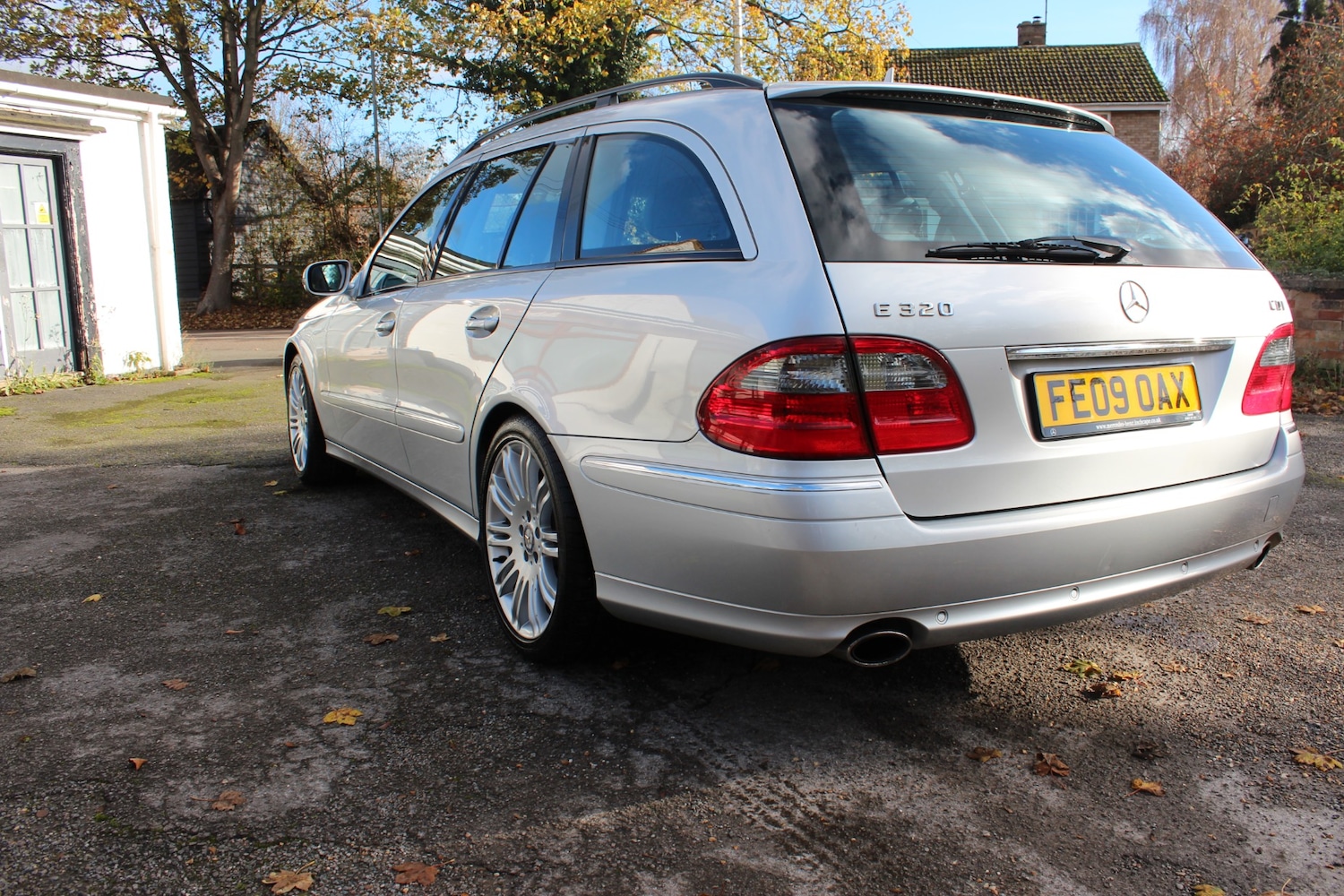 Used Mercedes-Benz E Class 2009 for sale - 76566234: Photo 26