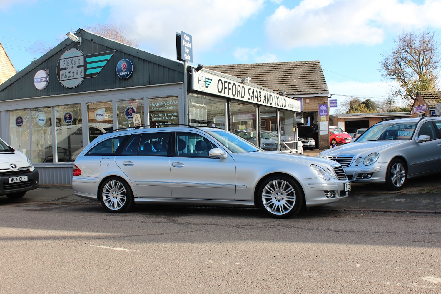 Used Mercedes-Benz E Class 2009 for sale - 76566234: Photo 3