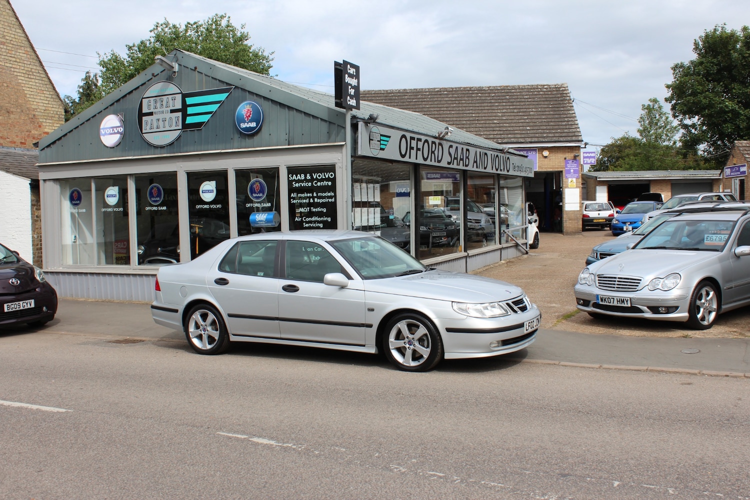 Used Saab 9-5 2002 for sale - 76637526: Photo 2