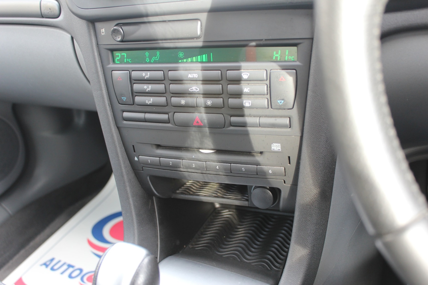 Used Saab 9-3 2006 for sale - 76611475: Photo 9