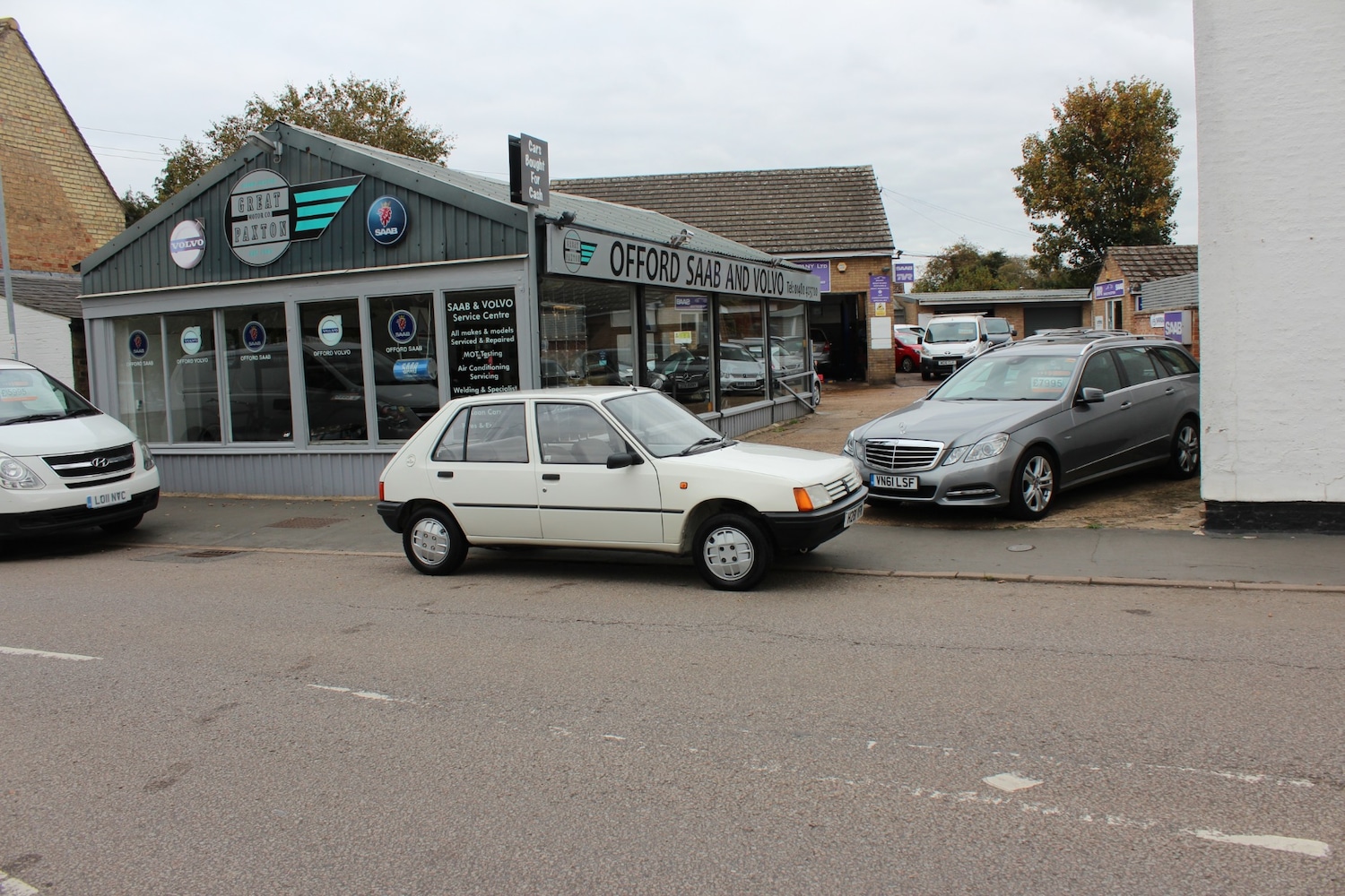 Used Peugeot 205 1990 for sale - 76638743: Photo 1