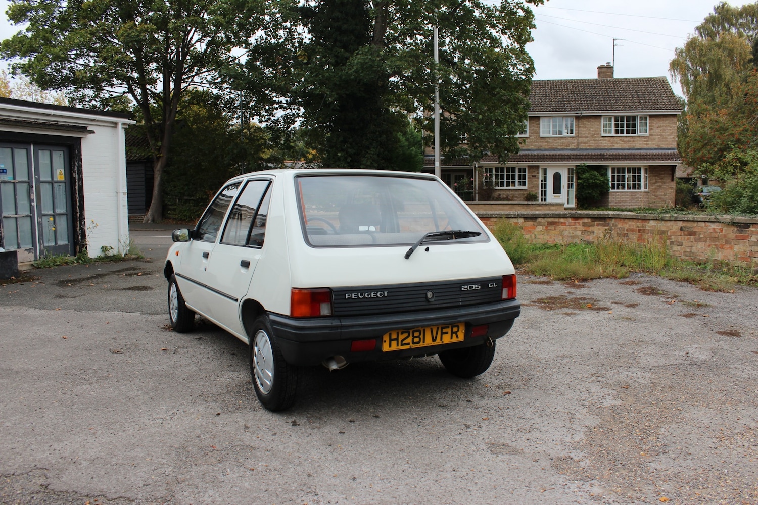 Used Peugeot 205 1990 for sale - 76638743: Photo 10
