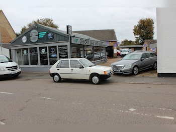 Used Peugeot 205 1990 for sale - 76638743: Photo