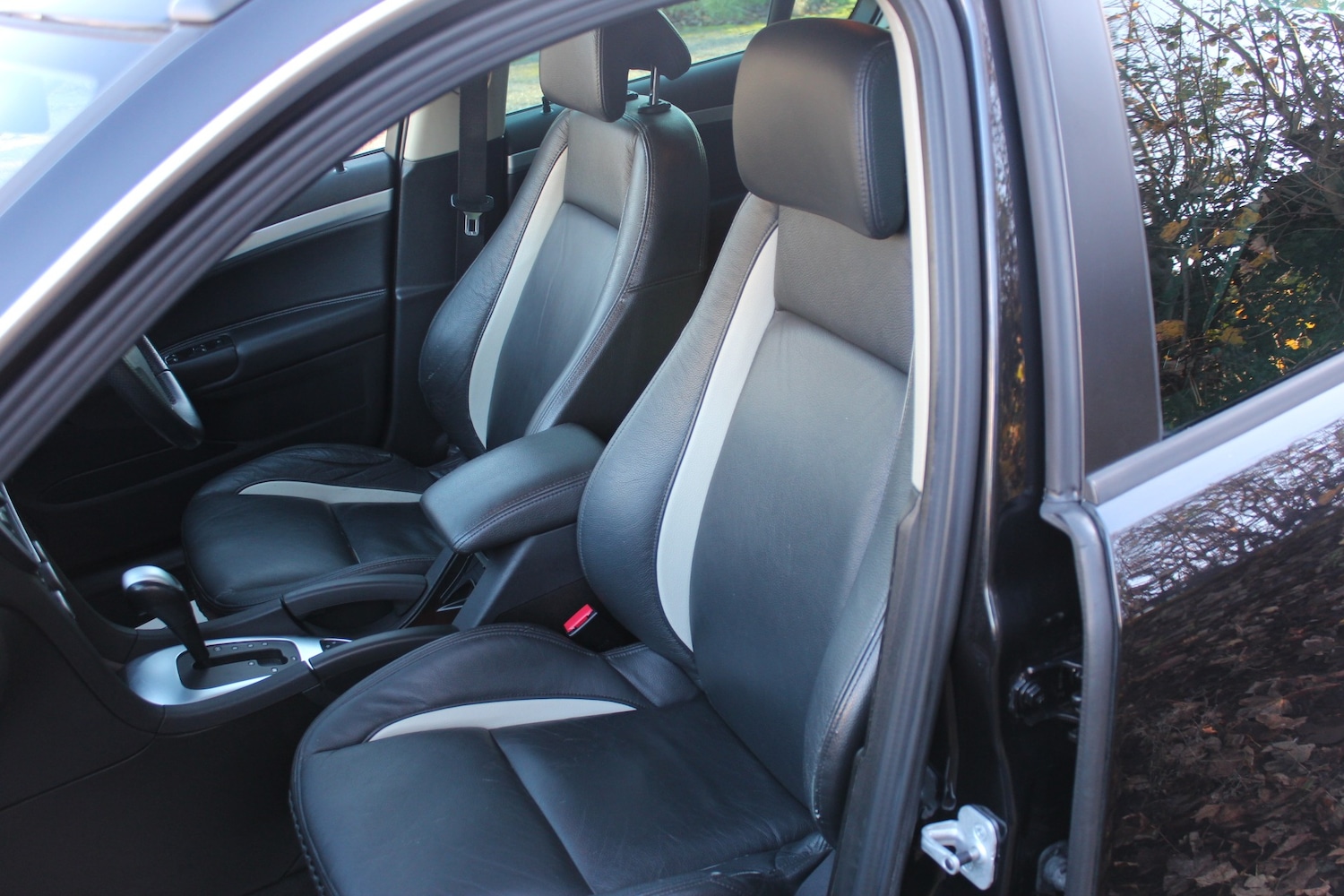 Used Saab 9-3 2008 for sale - 76807559: Photo 26