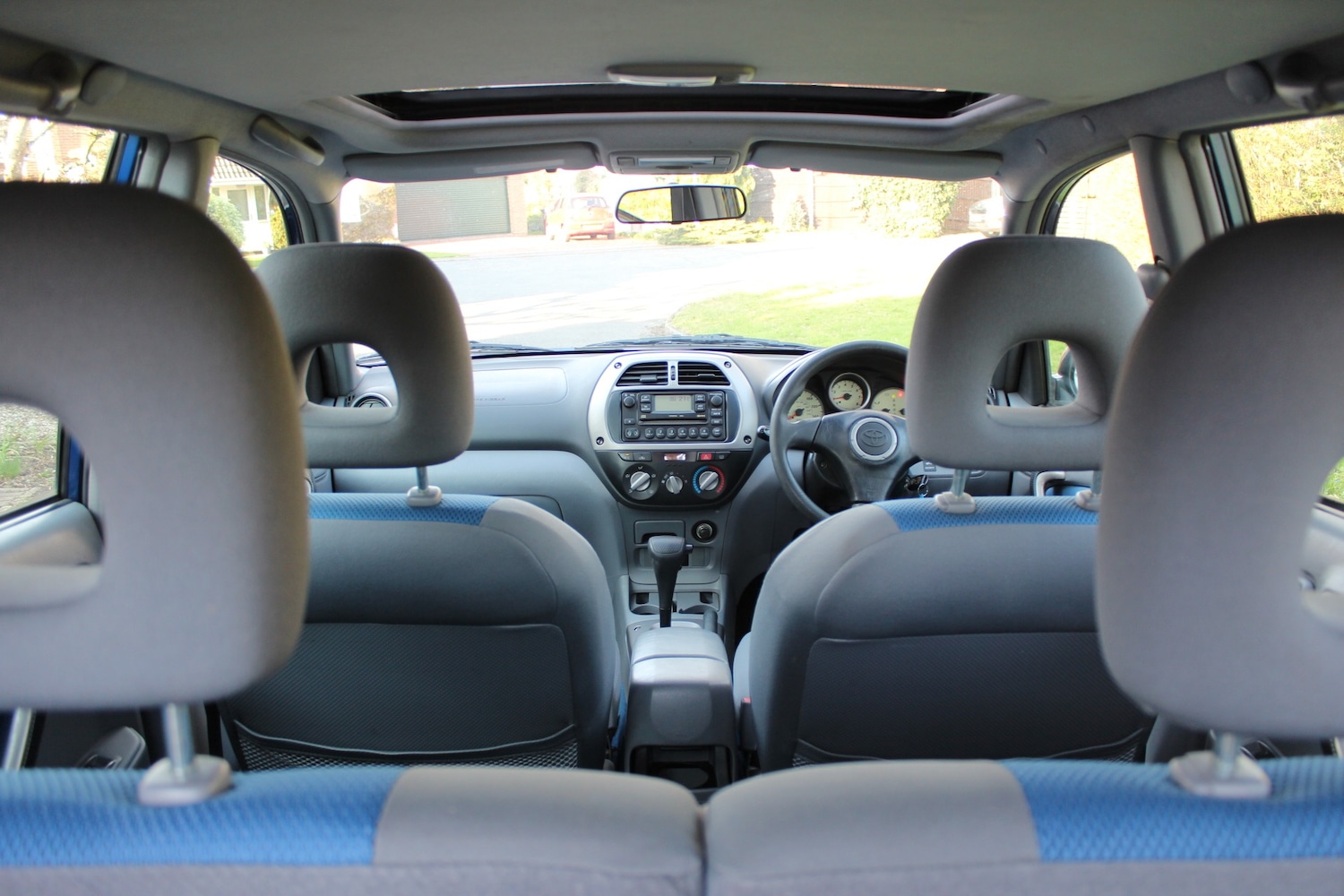 Used Toyota RAV4 2001 for sale - 77950729: Photo 22