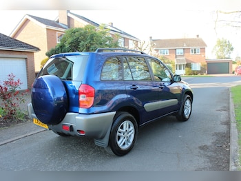 Used Toyota RAV4 2001 for sale - 77950729: Photo