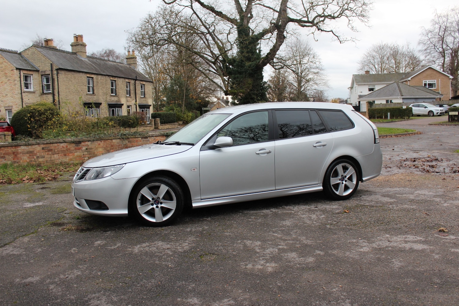 Used Saab 9-3 2011 for sale - 76880071: Photo 10