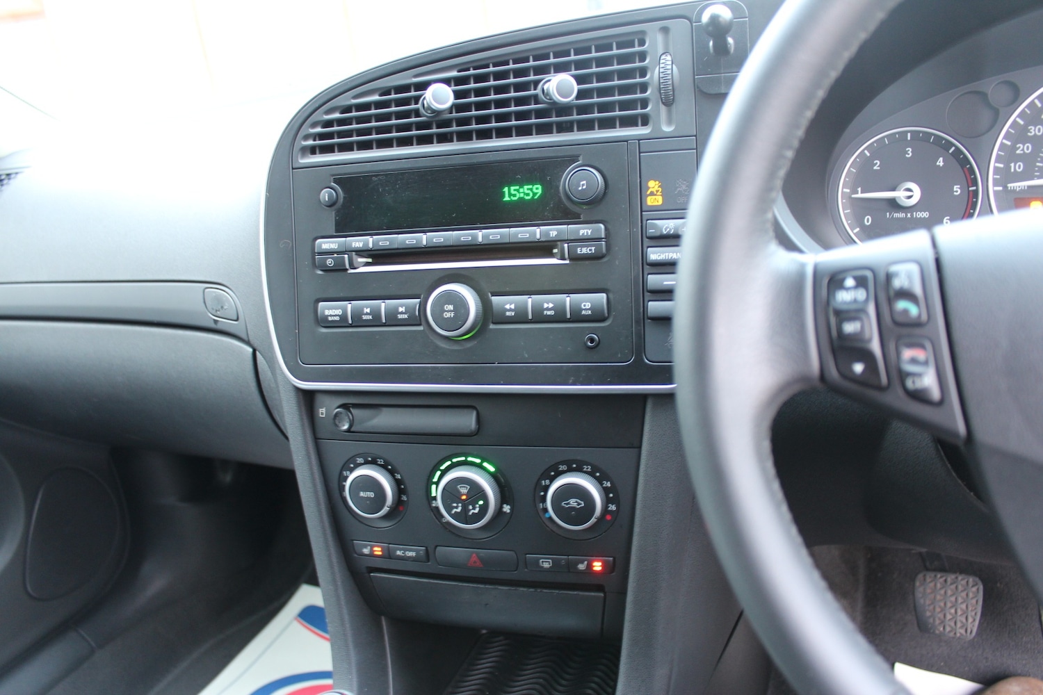 Used Saab 9-3 2011 for sale - 76880071: Photo 23