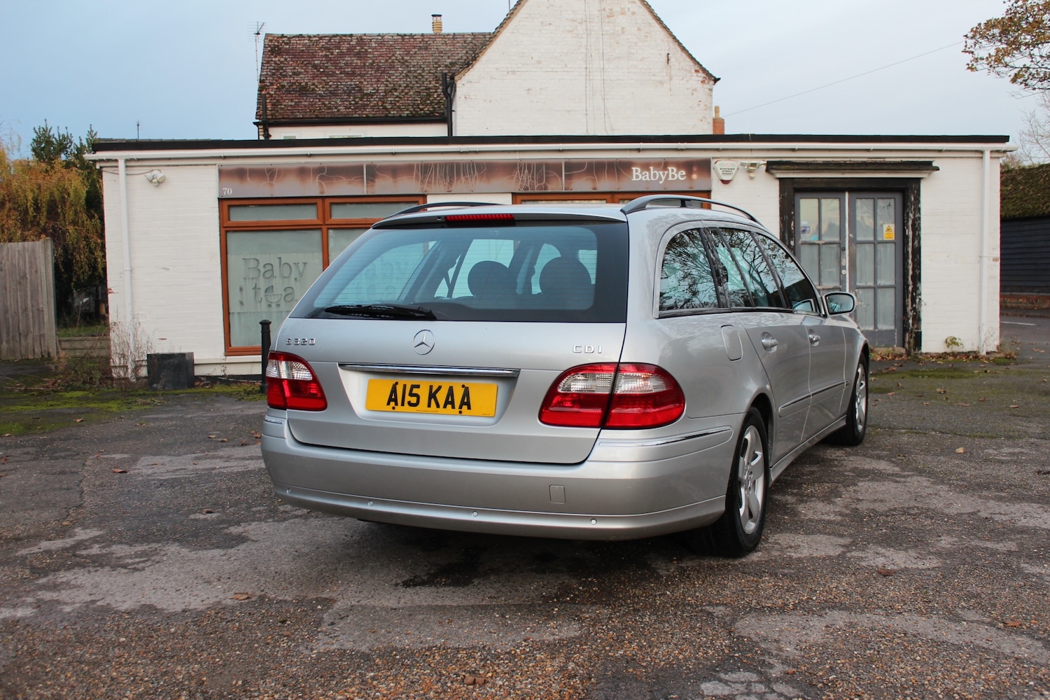 Used Mercedes-Benz E Class 2004 for sale - 76719638: Photo 17