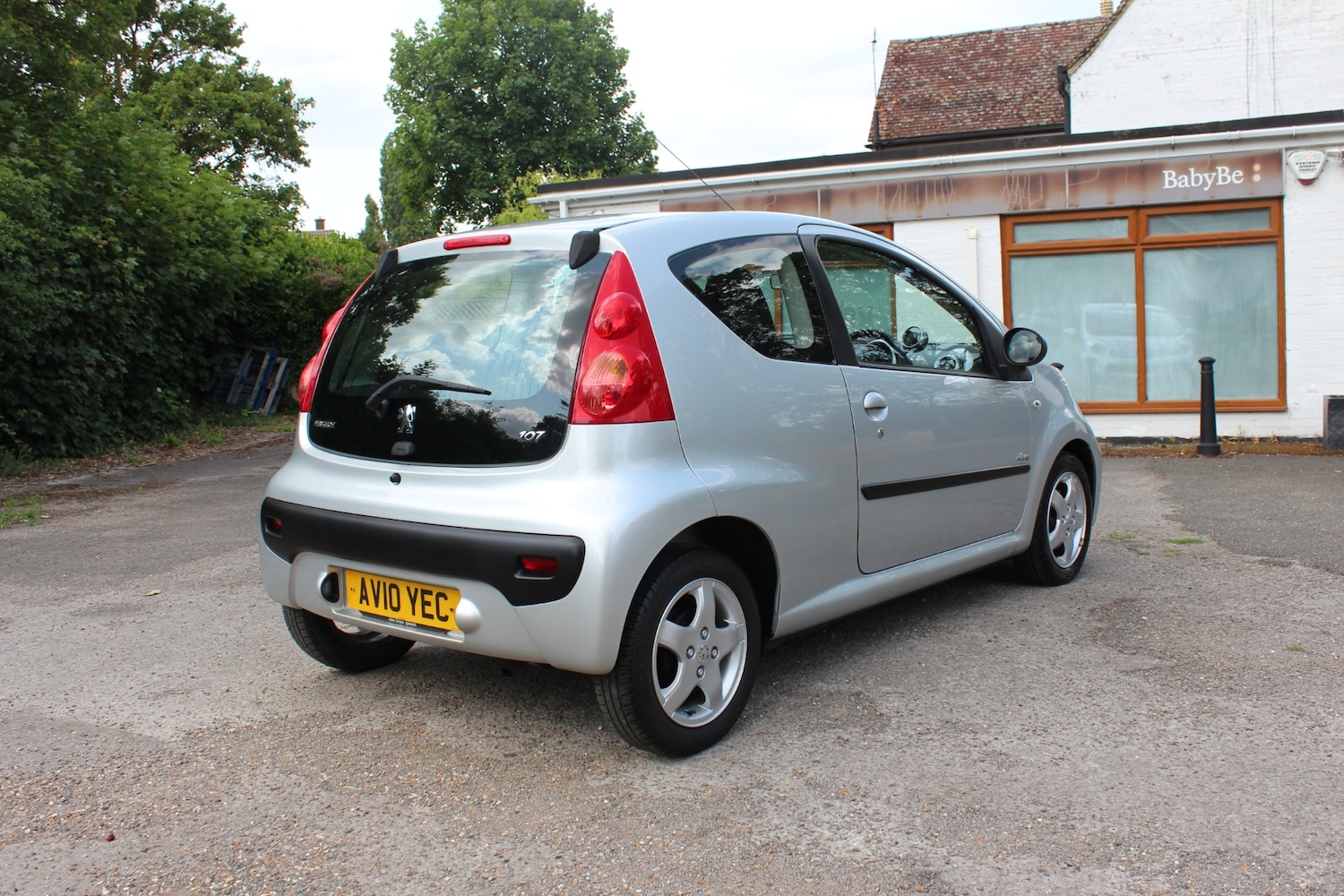 Used Peugeot 107 2010 for sale - 76615863: Photo 15