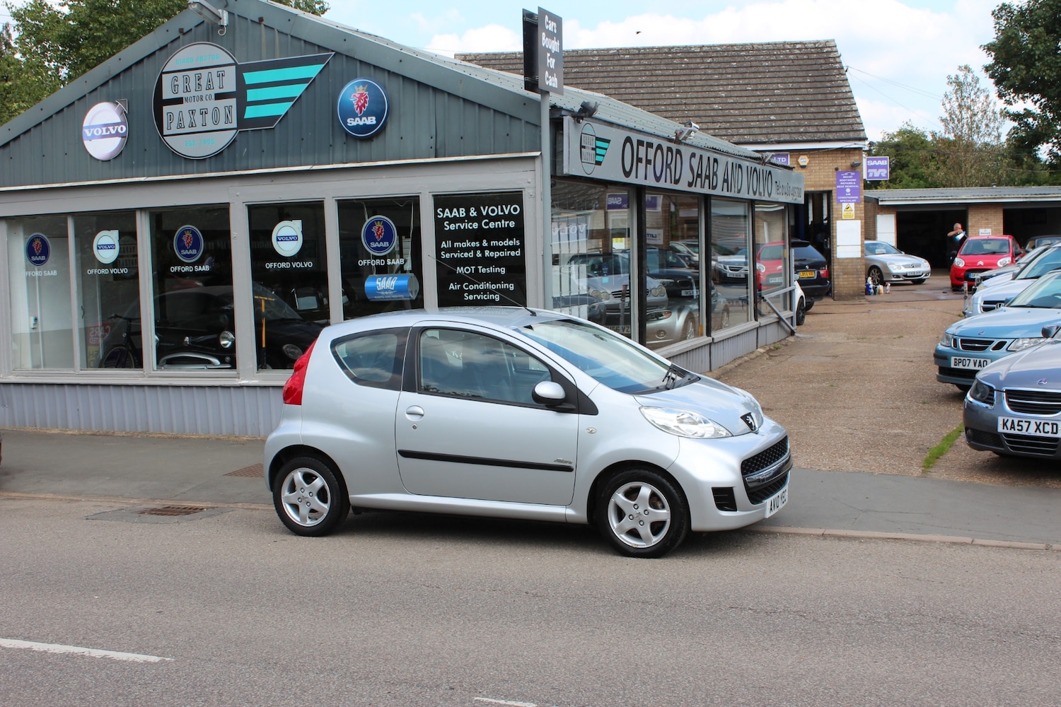 Used Peugeot 107 2010 for sale - 76615863: Photo 2