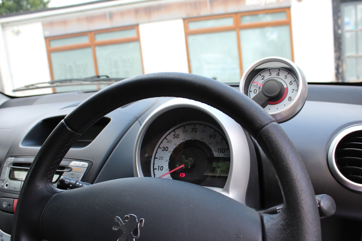 Used Peugeot 107 2010 for sale - 76615863: Photo 26